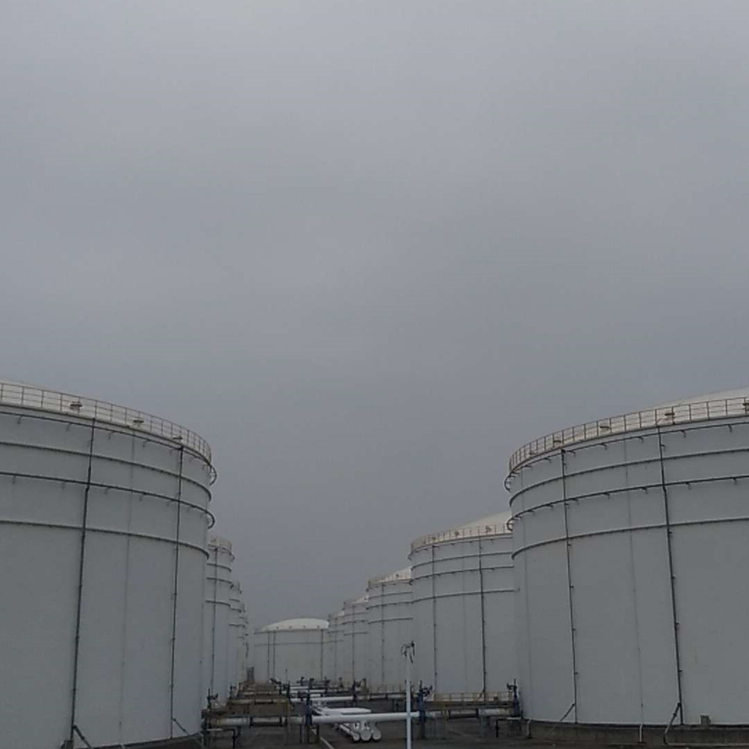 大型儲罐維護(hù)